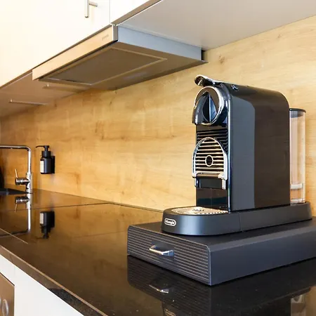 Apartamento Neu Bessa Homes Deluxe 4 Personen Garten Freilassing
