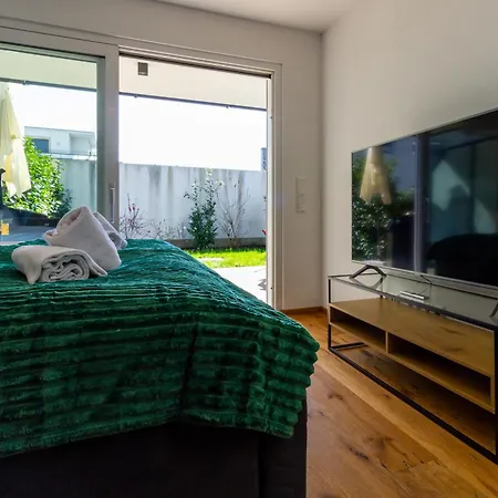 Neu Bessa Homes Deluxe 4 Personen Garten Apartamento Freilassing