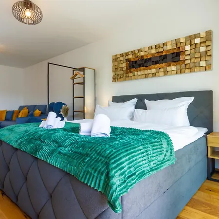 Apartamento Neu Bessa Homes Deluxe 4 Personen Garten Freilassing